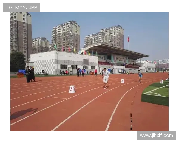 LNG战队奋勇拼搏征战全球赛场 展现无敌实力铸就辉煌历史