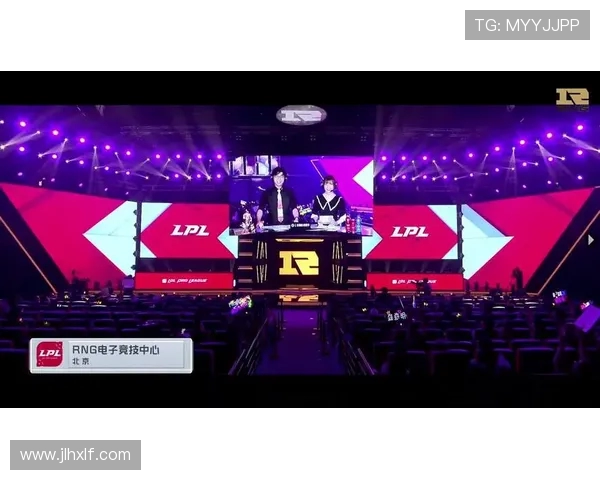 IG与RNG激烈对决，谁能笑到最后捧起冠军奖杯挑战巅峰荣耀